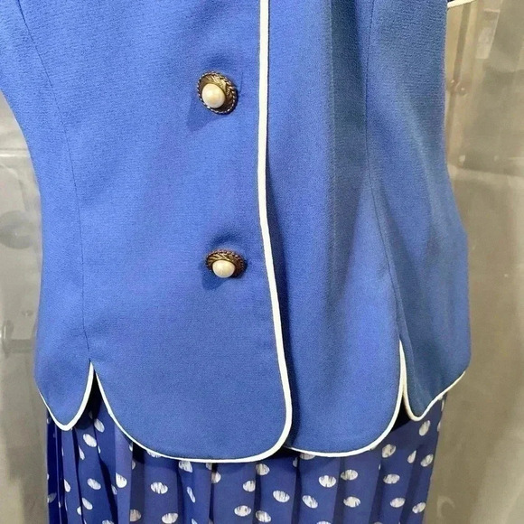 Vintage 1980’s Leslie Faye 3 Piece Set Sky Blue With Polka Dot Pleated Skirt - Picture 4 of 7